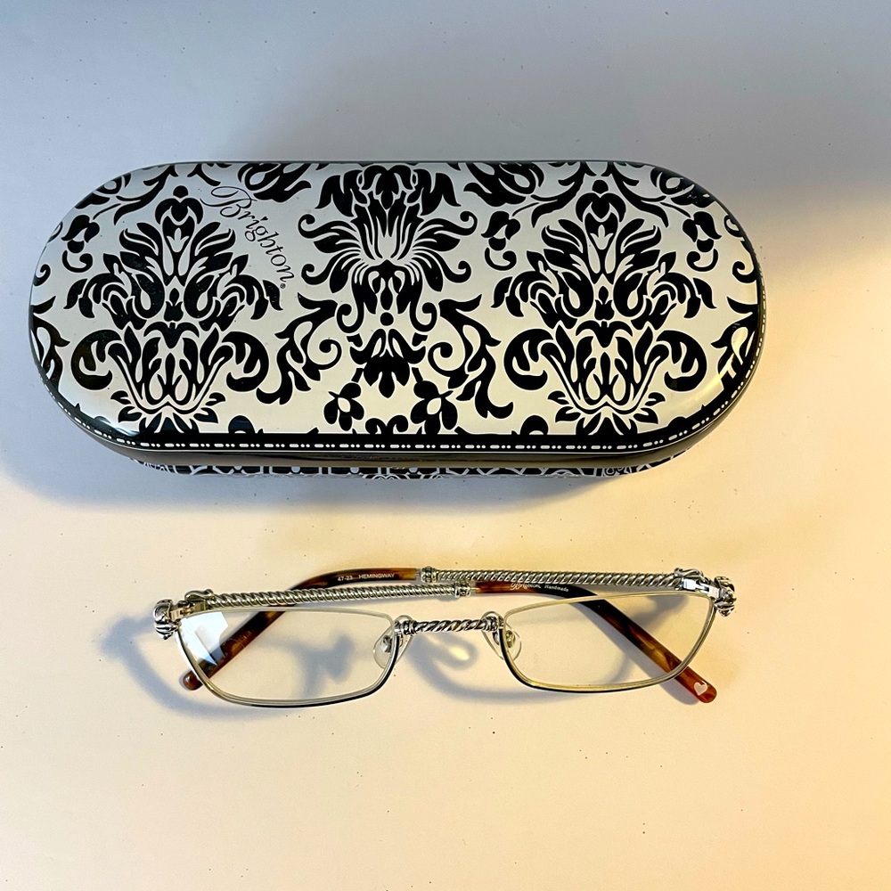 Brighton Hemingway 1.0 Readers with Metal Case